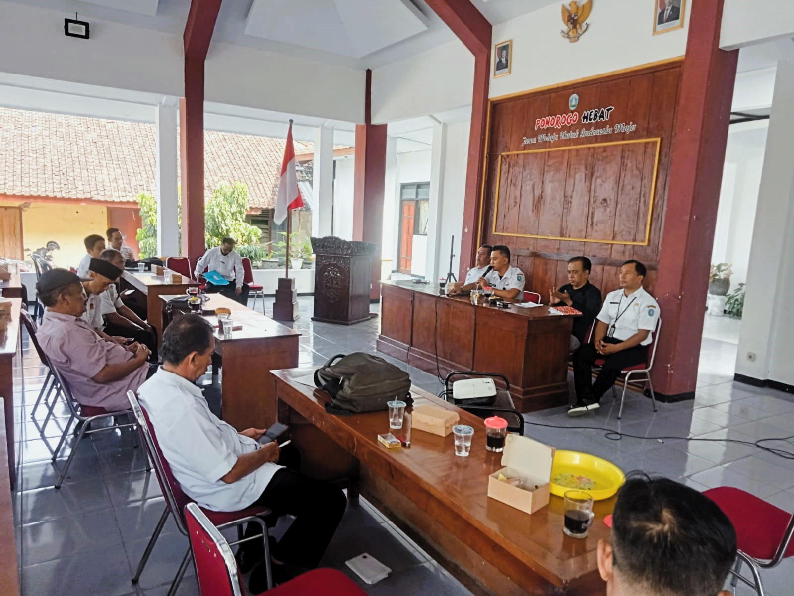 Asistensi P-APBDes 2025: DPMD Kab Ponorogo Berikan Bimbingan Teknis kepada Kepala Desa dan Perangkat Desa di Kecamatan Sampung